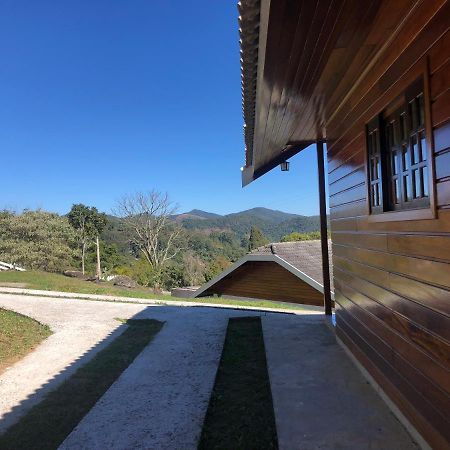 Chale Amanhecer Villa Santo Antonio do Pinhal Exterior photo